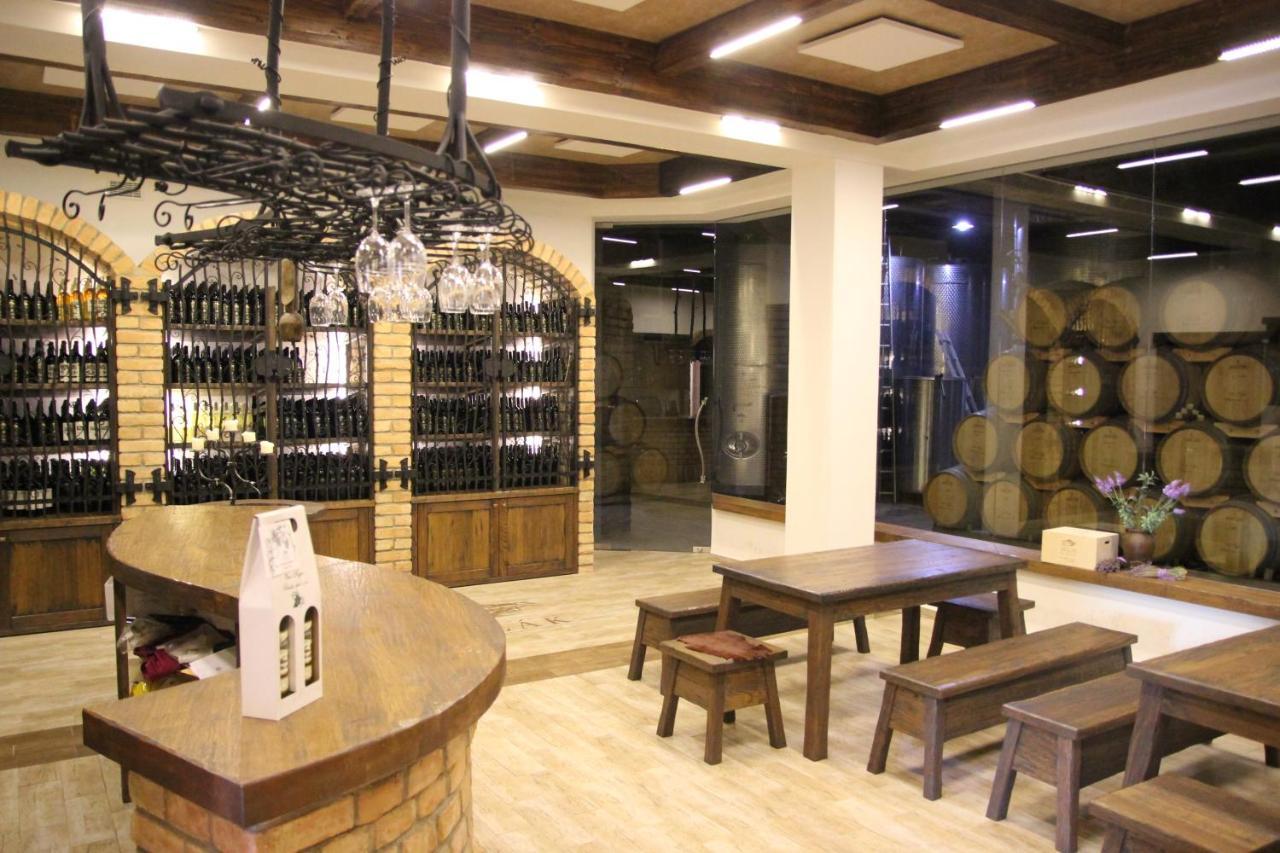 Vinné sklepy Skalák Skalka  Exterior foto